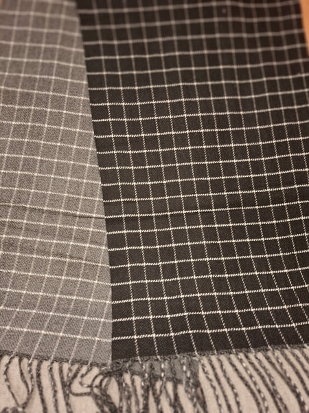 Reversible Two-Tone Cashmere Blend Check Winter Scarf - Black/|Grey