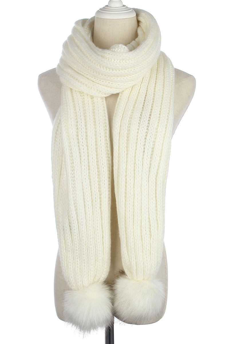 Pom Pom Scarf